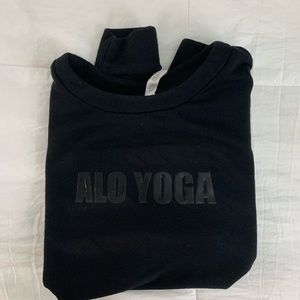 EUC alo yoga sweatshirt